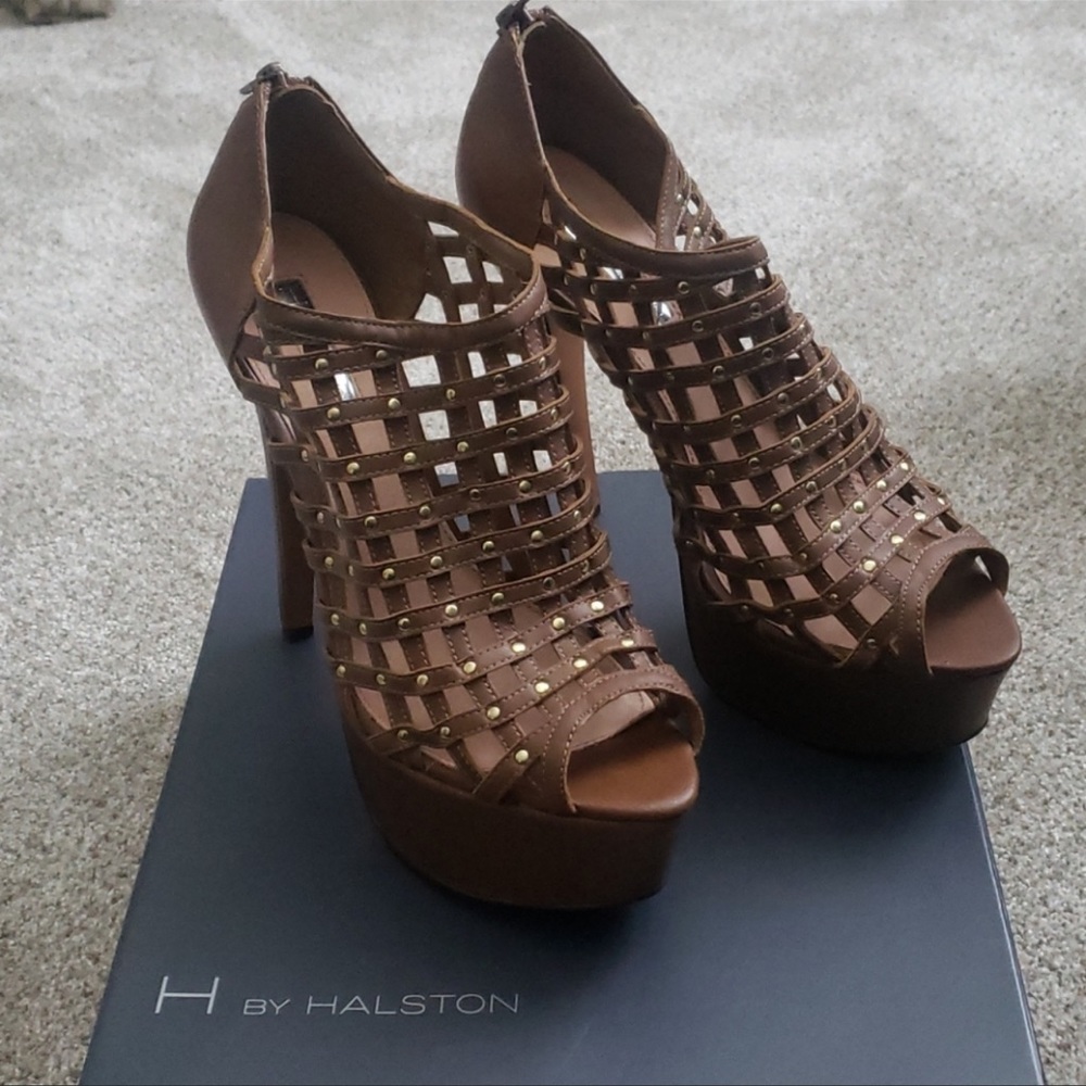 H by Halston size 10 brown heels